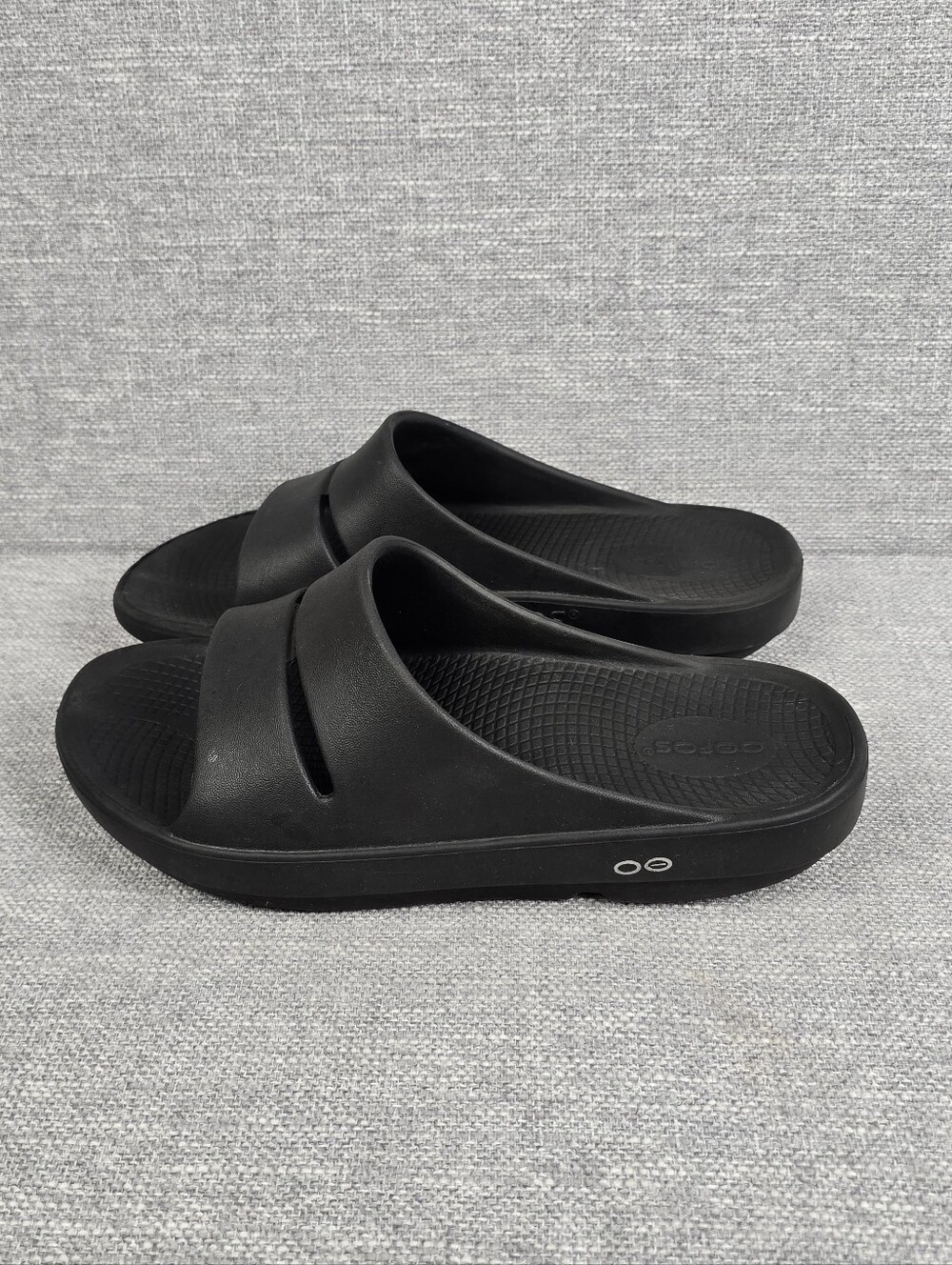 Oofos Ooahh Recovery Slide Sandals Black Mens Sz 7, Womens Sz 9